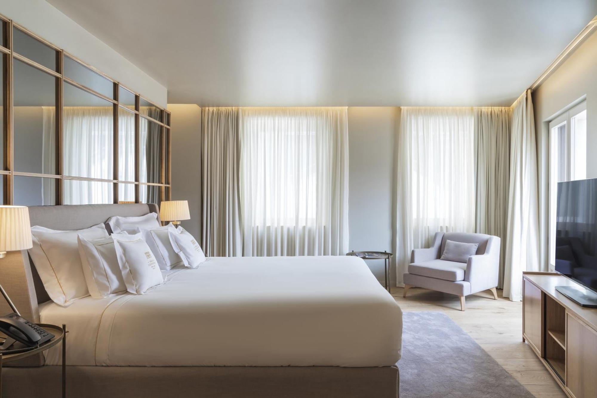 Premium King Room,1286053057:JPEG